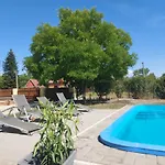Szarcsa *
