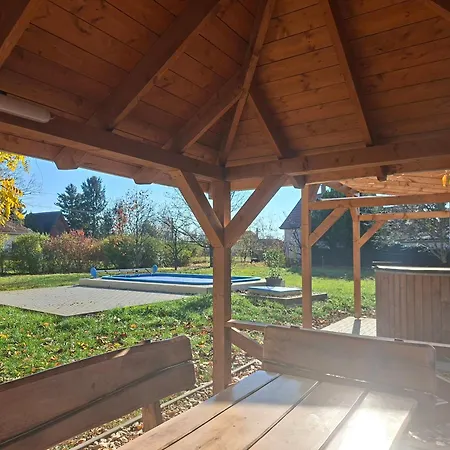 Holiday home Szarcsa *