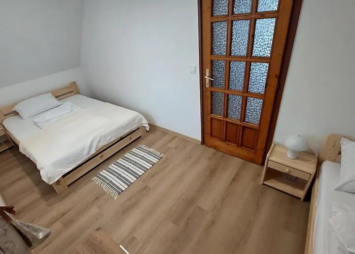 Szarcsa Holiday home *