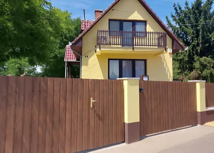 Szarcsa